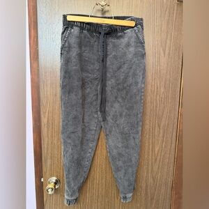 ABERCROMBIE & FITCH GRAY JOGGER PANTS SIZE SMALL 24.5” INSEAM